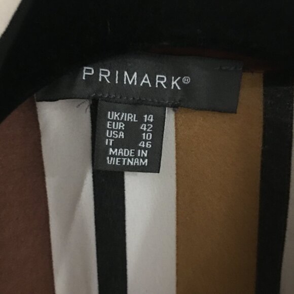 Ladies stripe button down blouse - Picture 5 of 6